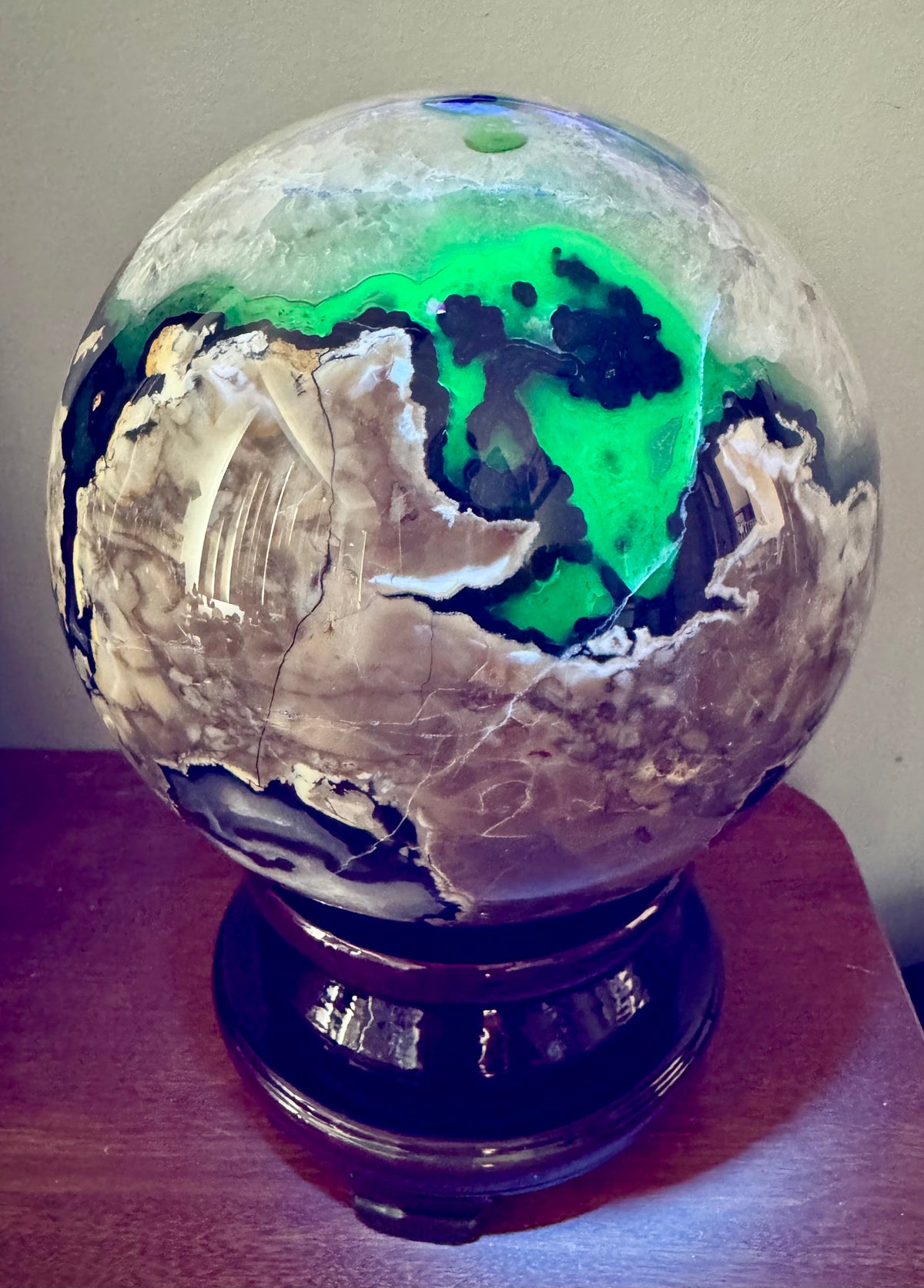 26 LB Natural Volcano Agate & Quartz Sphere – Massive UV Fluorescent Collector Piece